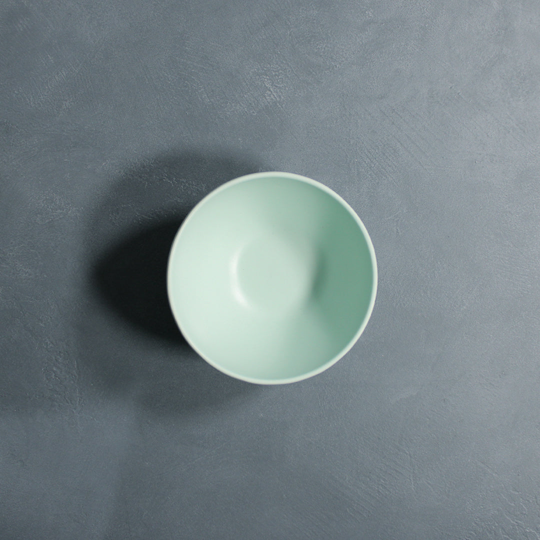 Curved_Dessert_Bowl_-_Green_7352cf3c-0747-4344-a4af-9ed438b6af46.jpg