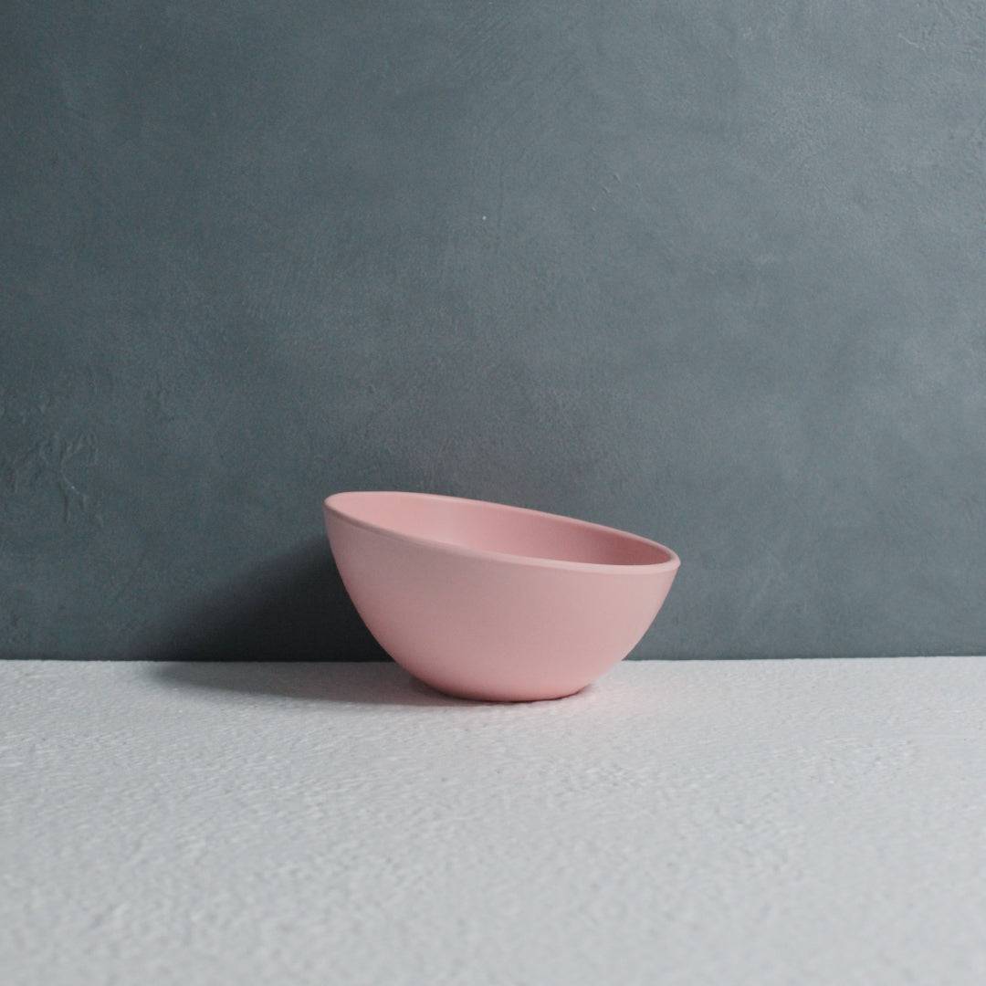 Curved_Dessert_Bowl_-_Pink-2_9ac27b06-3667-46fd-8af2-d00dbdc6f87c.jpg