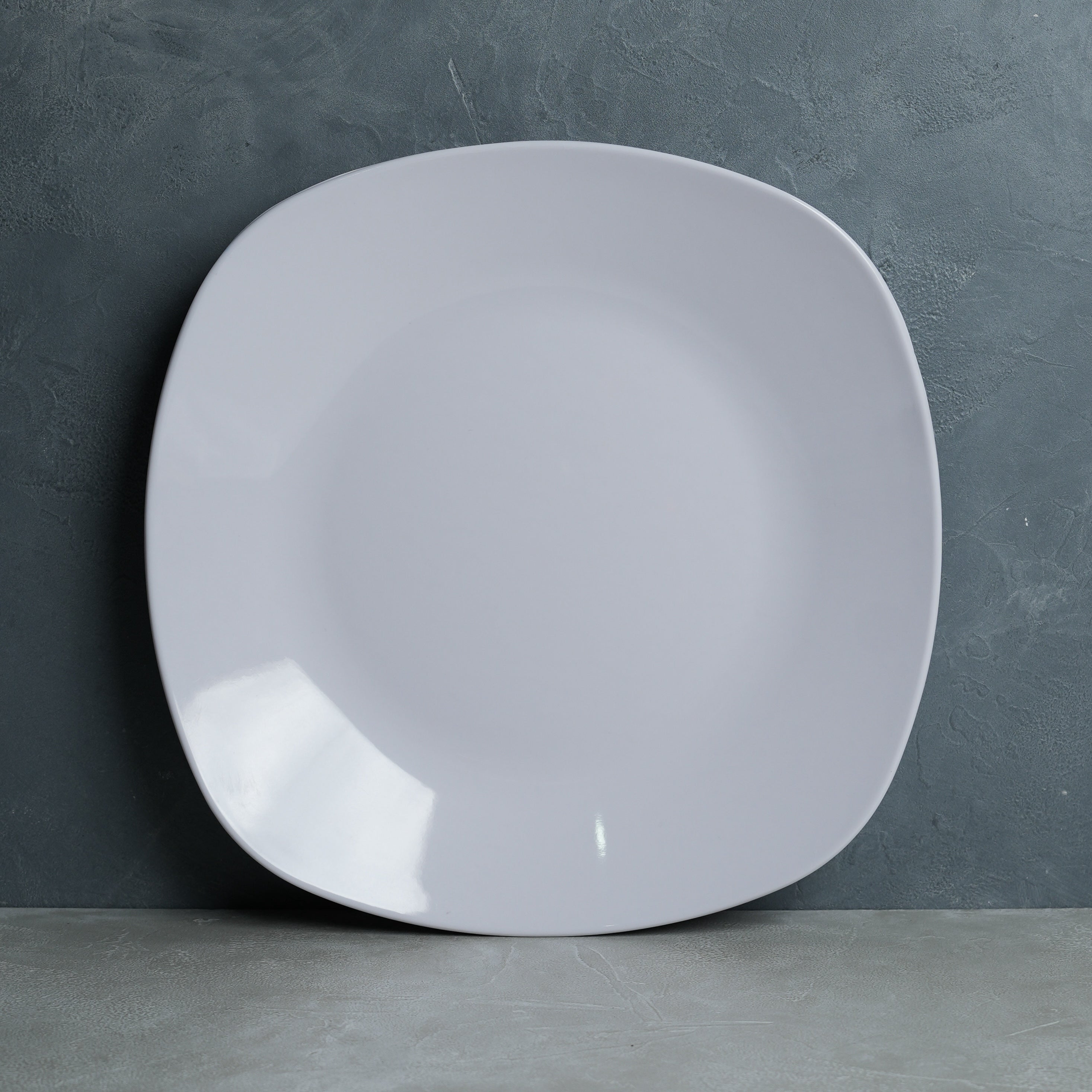 Rounded Dinner Plate